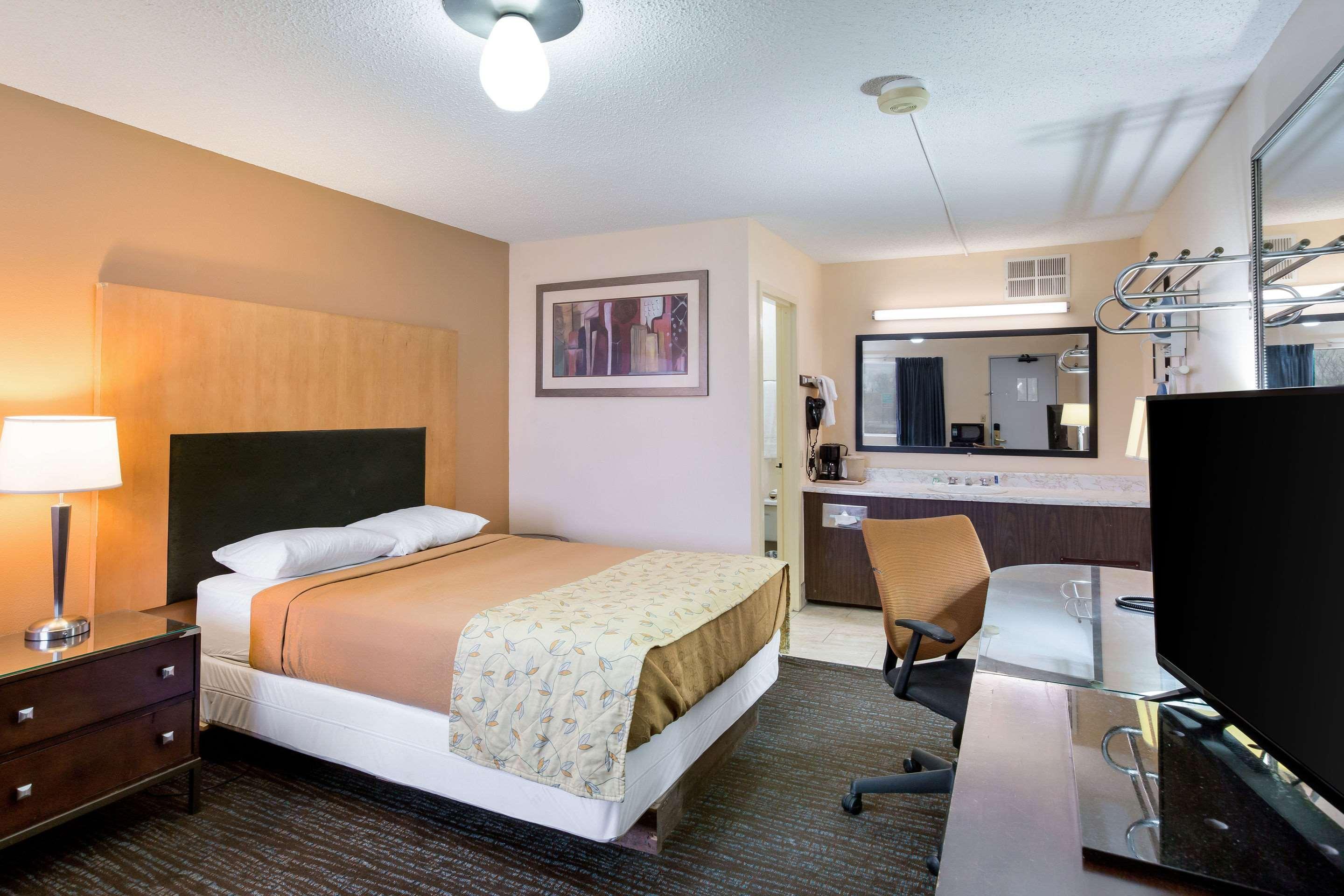 Rodeway Inn Sergeant Bluff - Sioux City Exterior photo